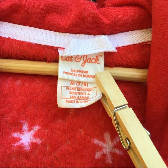 Bear Ears Cat & Jack Medium (7-8) child’s robe with hood. - Picture 3 of 7